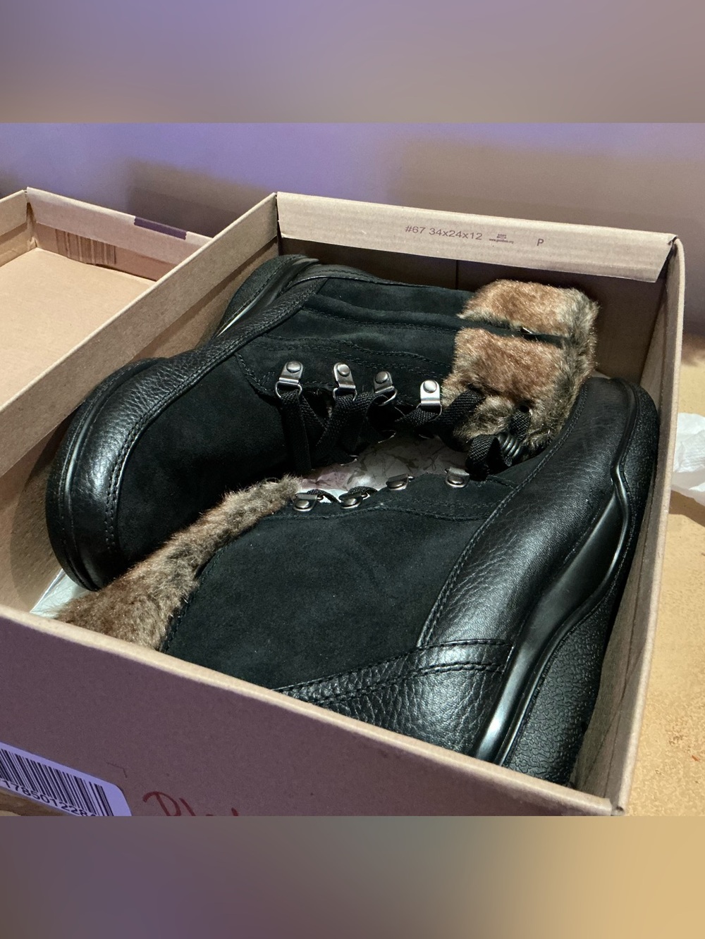 Clark’s NIB Leather/Suede Winter Boots Size 8